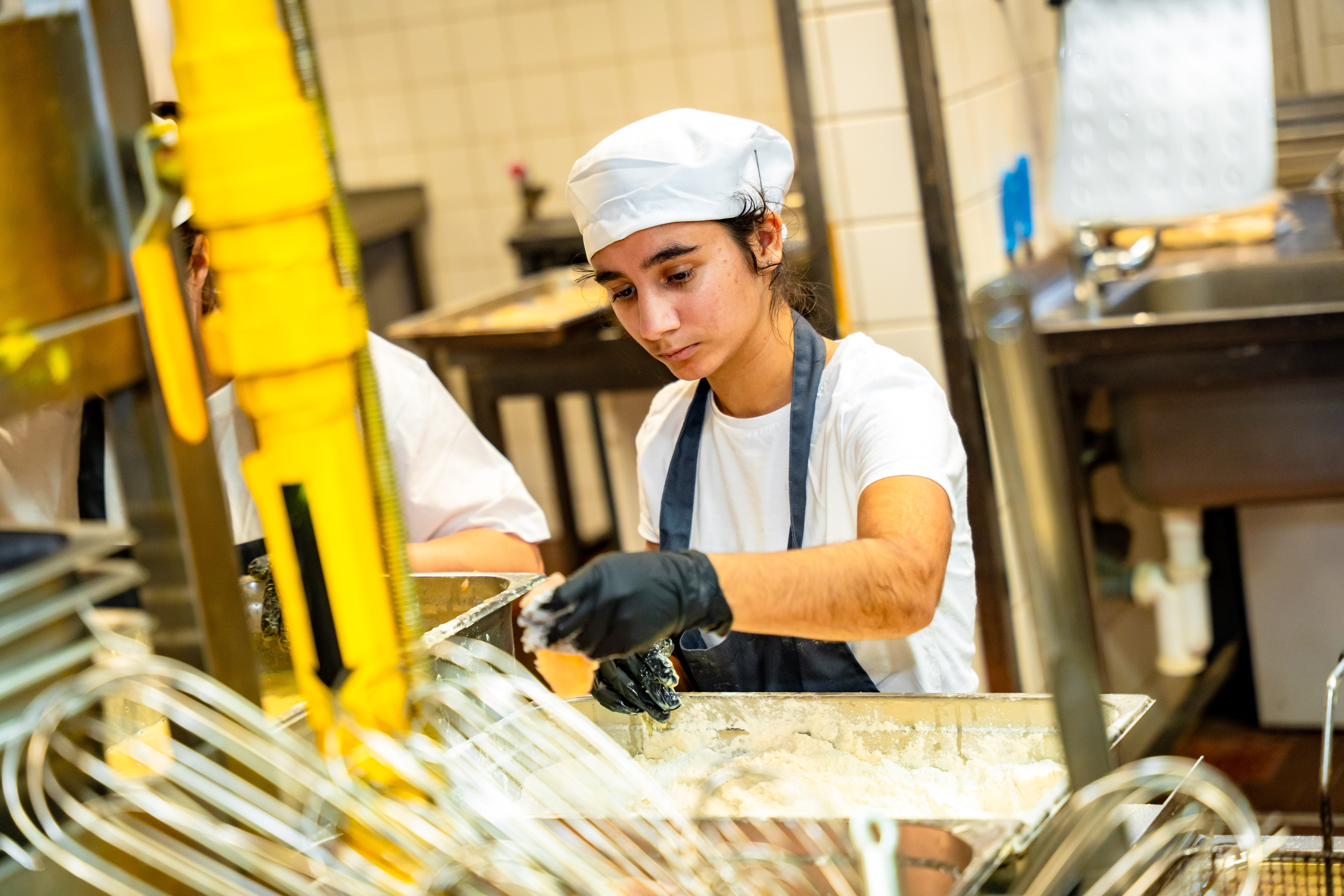 Tradicne charitativne podujatie Vianocne varenie pre seniorov-16